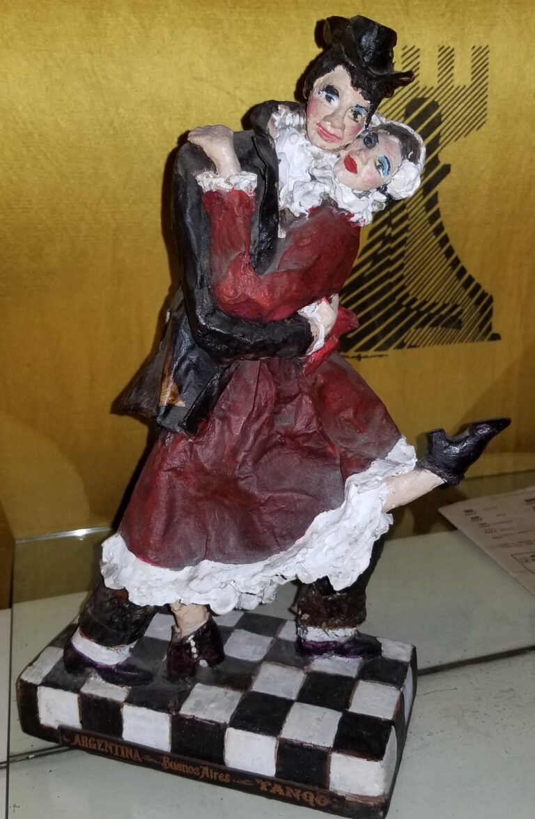 Los Amantes y el Tango